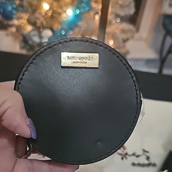 KATE SPADE  NWT Ladybug  Coin Purse - Red and Black - Picture 2 of 3